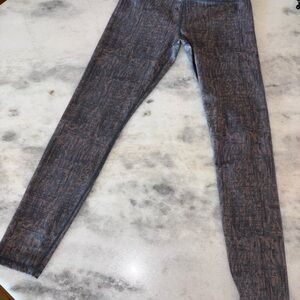 Varley nude and Gray Patterned Apparel